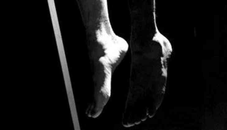 hyderabad employee suicide