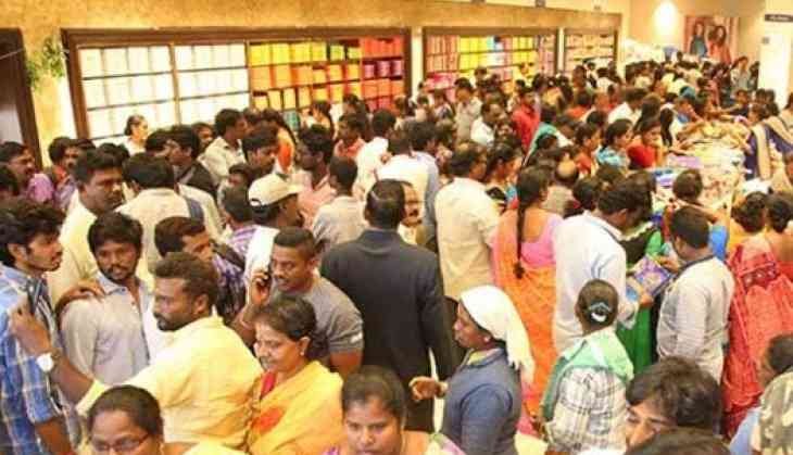 Rs 10 worth sarees in Hyderabad