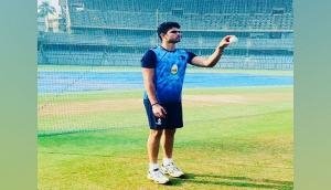 Throwing 'nepotism' at Arjun Tedulkar unfair, don't murder his enthusiasm, says Farhan Akhtar