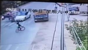 Tesla car ‘race out of control’ killing schoolgirl, biker [Viral Video]