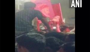 Maharashtra: 8 booked for dancing with Aurangzeb's photo in Washim