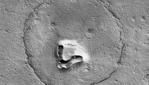 Alien or …! NASA orbiter sends pic of strange rock formation on Mars resembling bear’s face