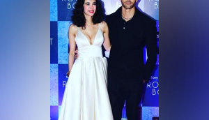 Hrithik Roshan and Saba Azad get mushy in front of camera at 'Rocket Boys 2' screening