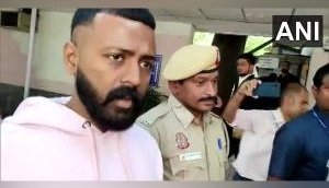 Delhi Police produces Sukesh Chandrasekhar in Patiala House Court