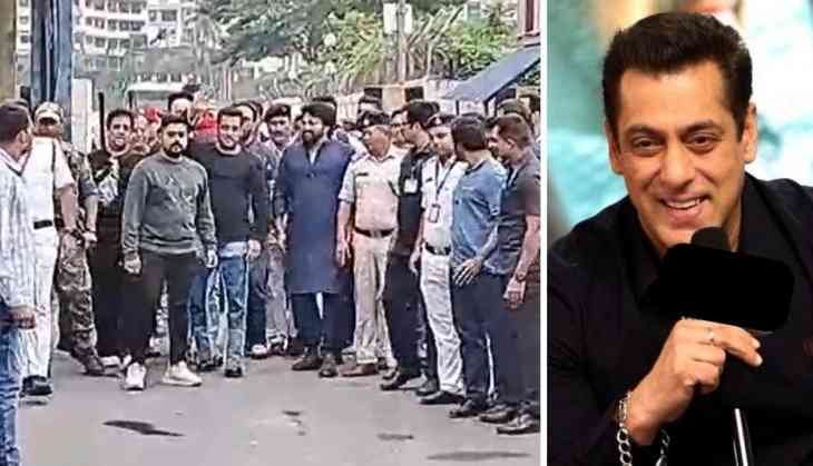 Salman Khan arrives in Kolkata