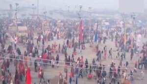 Magh Purnima: Devotees take holy dip at Sangam