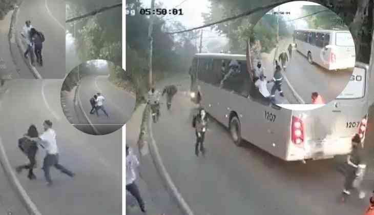 Passengers Rush to Help Girl