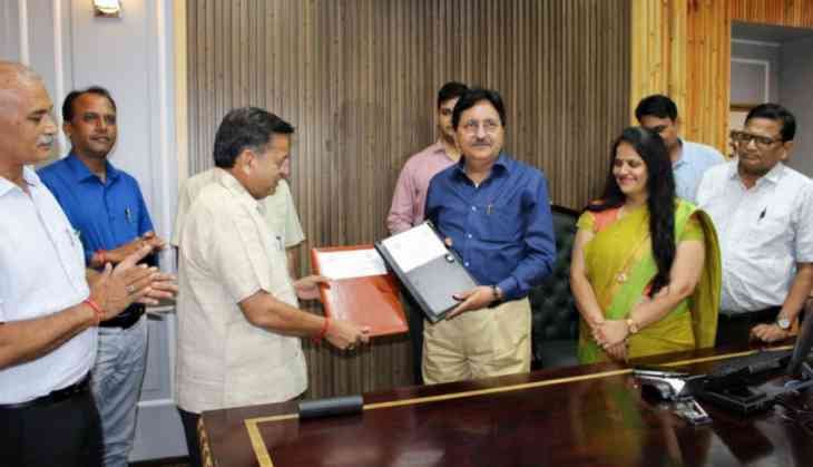 Ayurveda University Students to Get Clinical Training